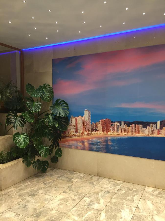 דירות בנידורם Trisol Seaviews חדר תמונה
