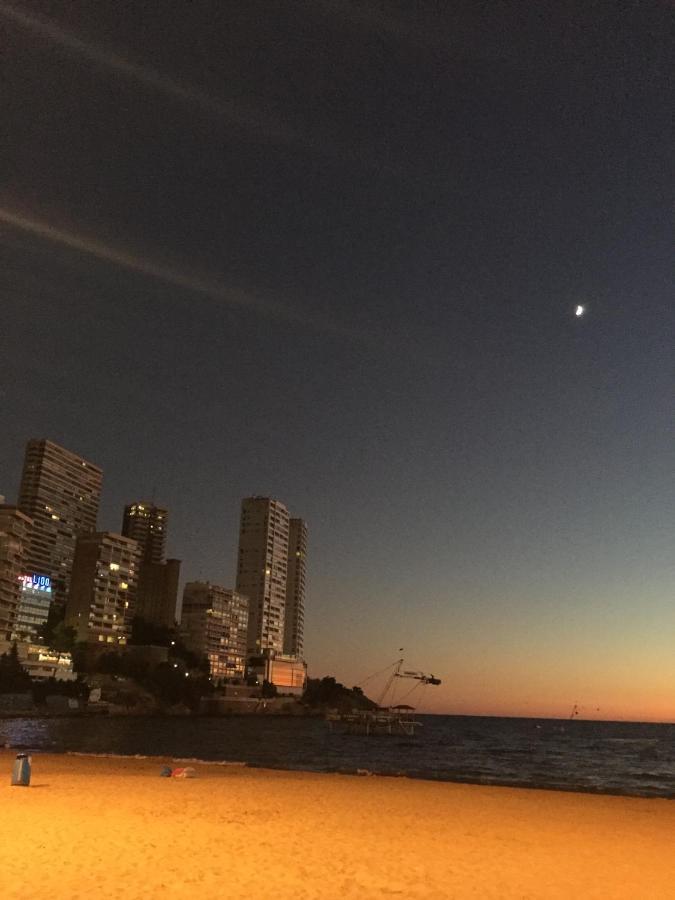 דירות בנידורם Trisol Seaviews חדר תמונה
